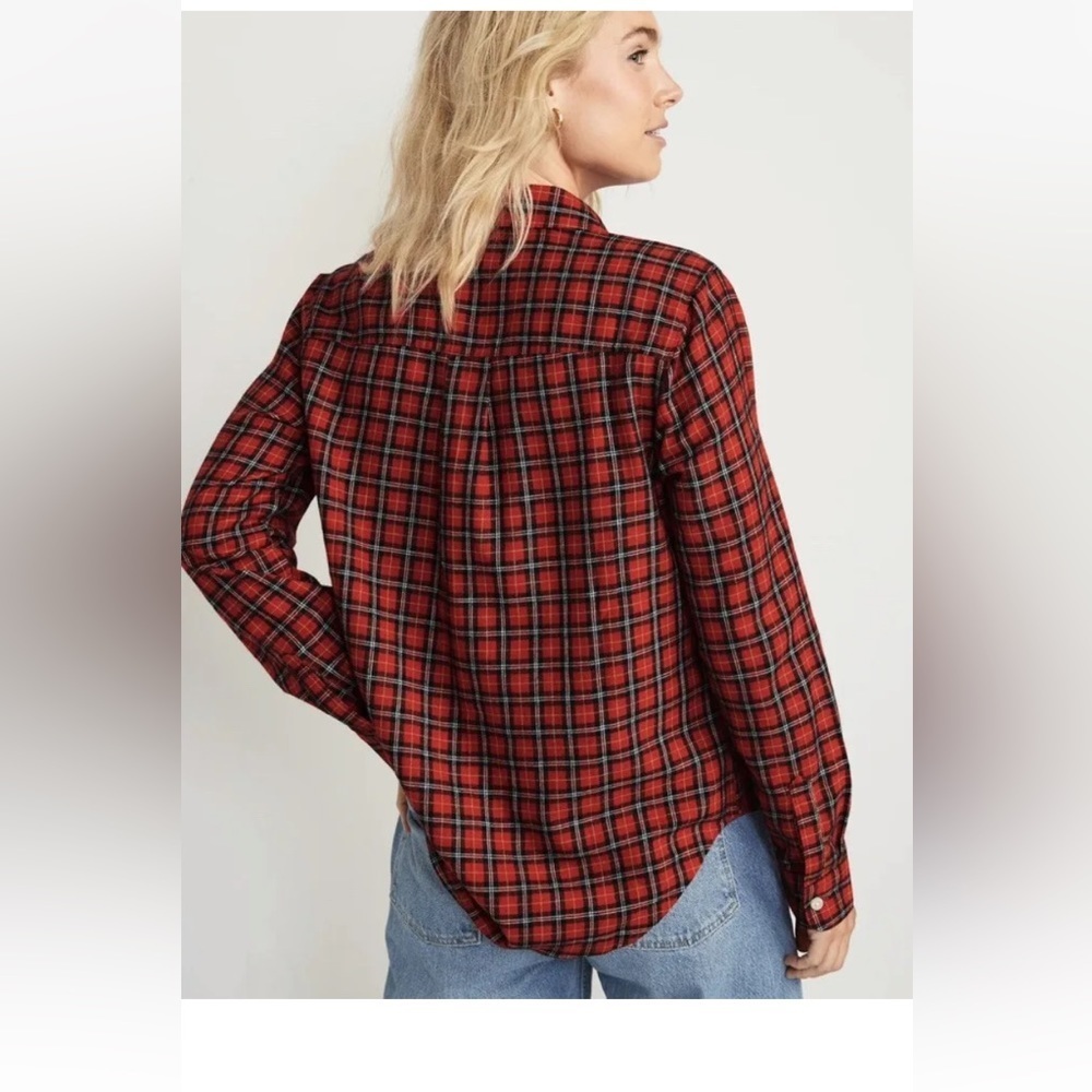 RED Plaid Shirt. Old Navy Classic. Flannel. New! Large. Shirttail hem. - Picture 2 of 7